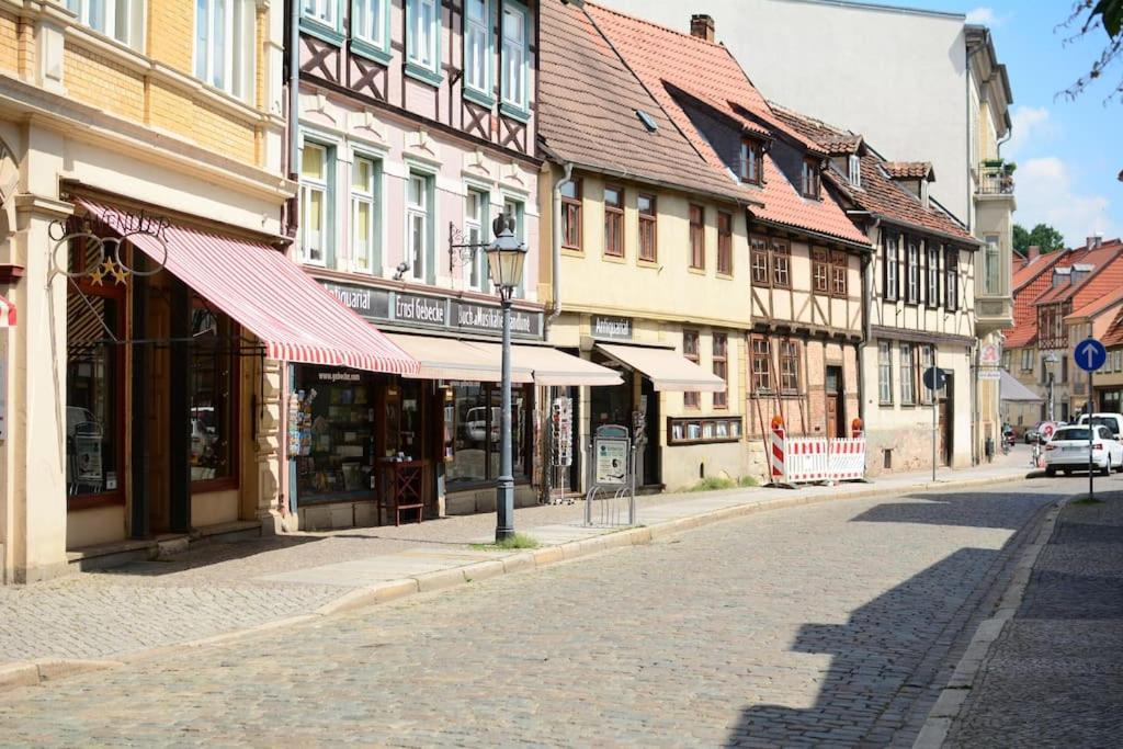 Schoene Ferienwohnung Mit Zwei Schlafzimmern Quedlinburg Luaran gambar