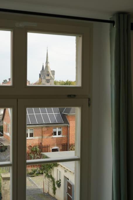 Schoene Ferienwohnung Mit Zwei Schlafzimmern Quedlinburg Luaran gambar