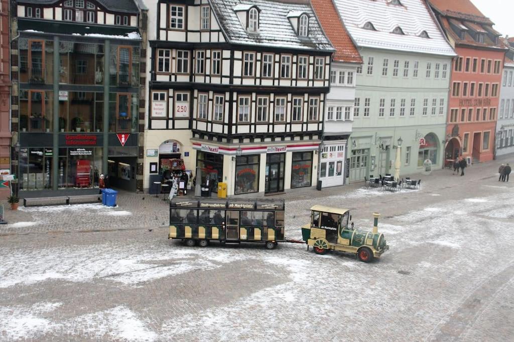 Schoene Ferienwohnung Mit Zwei Schlafzimmern Quedlinburg Luaran gambar